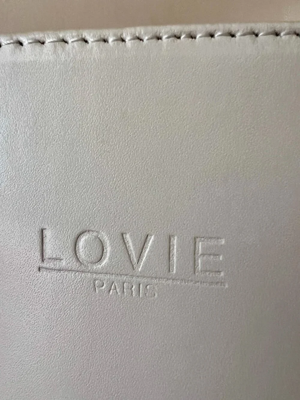 LOVIE Paris Faux Leather Cream Lady Like Top Handle Structured Bucket Crossbody